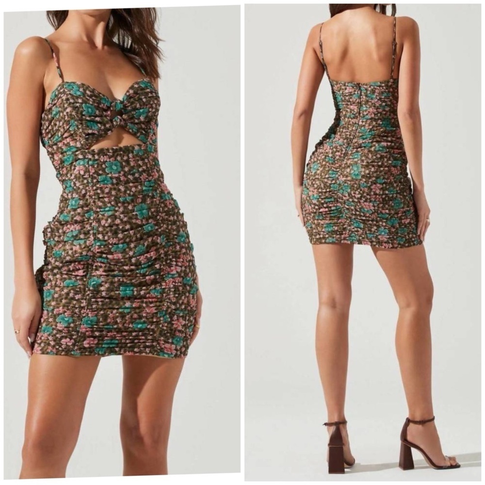NWT ASTR ibiza dress in green floral M